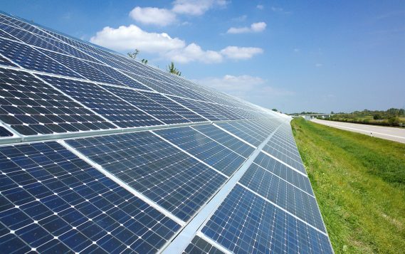 Солнечные фотоэлектрические установки: повторится ли «рывок-2020» в этом году?