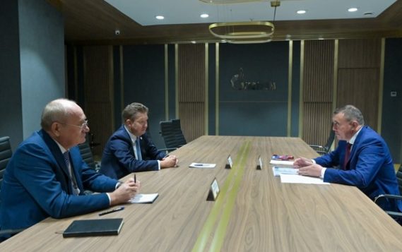 В рамках ВЭФ — 2022 «Газпром» и Сахалинская область подписали два соглашения о сотрудничестве