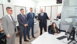 Губернатор Хабаровского края Дмитрий Демешин посетил с рабочим  визитом холдинг «МАСКОМ Восток»